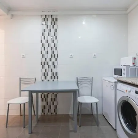 2 Apartment *